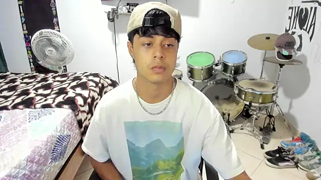 Zack falcon online show from October 23, 2025, 3:39 am