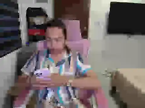 Your PrettyGirlxxx online show from February 26, 2026, 9:19 am