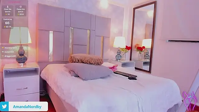 AmandaNordby  online show from January 10, 2025, 12:59 am