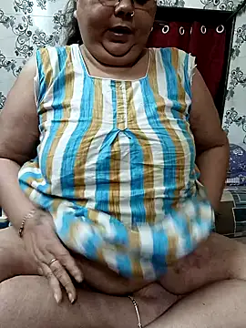 Hotchubby009 online show from March 8, 2025, 9:39 am