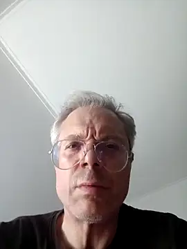 Almadaxxx online show from May 14, 2026, 9:54 pm