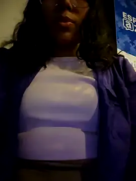 Snapshot of SheenaBrooke chatting on January 8, 2025, 2:25 am SheenaBrooke online show from January 8, 2025, 2:25 am