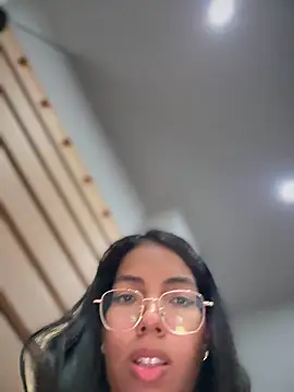 SheenaBrooke online show from April 9, 2026, 4:45 am