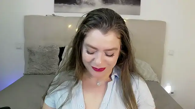 PetersEmily online show from December 2, 2024, 1:14 am