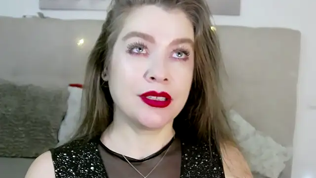 PetersEmily online show from December 8, 2024, 10:03 pm