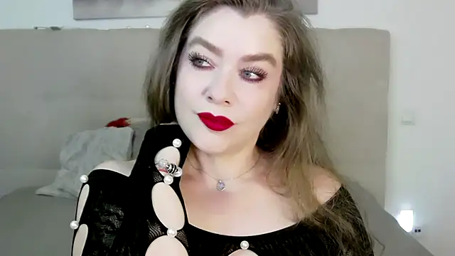 PetersEmily online show from February 19, 2025, 2:01 pm