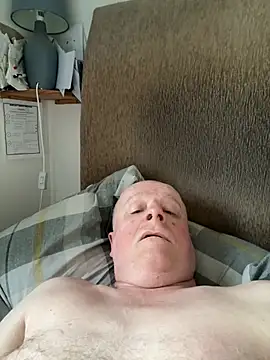 locallad88 online show from March 18, 2026, 5:38 pm