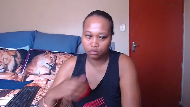 EbonySeductressx online show from October 13, 2025, 1:11 pm