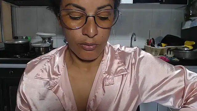 kateleyagrey online show from January 9, 2026, 6:31 pm