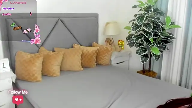 Snapshot of Miss_Cattleya69 chatting on November 17, 2025, 1:28 pm Miss Cattleya69 online show from November 17, 2025, 1:28 pm