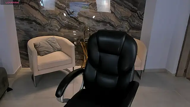 RoseFerrera online show from September 13, 2025, 8:52 pm