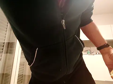 PepeCharlie27 online show from April 2, 2026, 8:06 pm