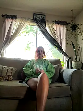 Snapshot of ClumsyLink chatting on October 17, 2025, 12:25 am ClumsyLink online show from October 17, 2025, 12:25 am