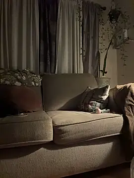 ClumsyLink online show from November 19, 2025, 8:58 am