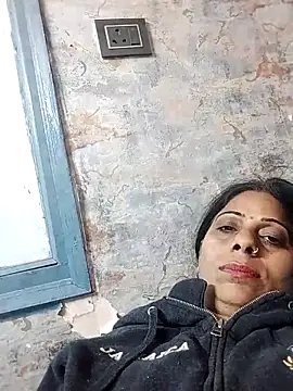 Snapshot of Manmohini123 chatting on February 12, 2025, 3:27 pm Manmohini123 online show from February 12, 2025, 3:27 pm