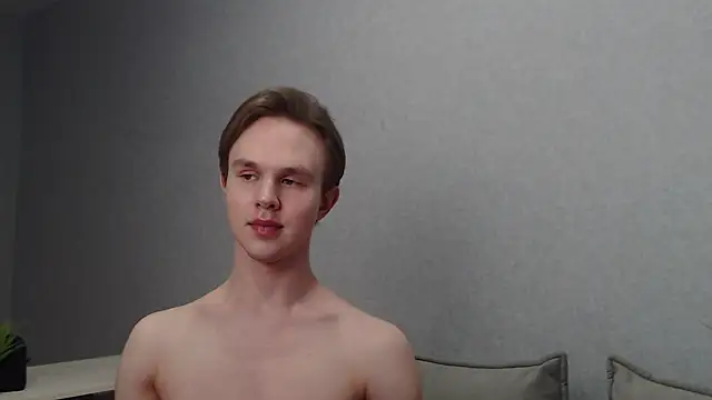 MartinMendez online show from March 16, 2025, 6:55 pm