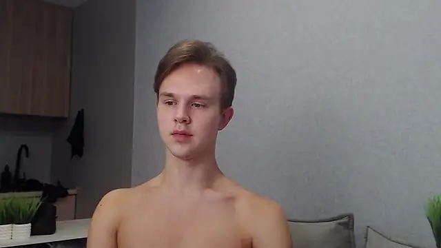 MartinMendez online show from October 19, 2025, 8:37 am