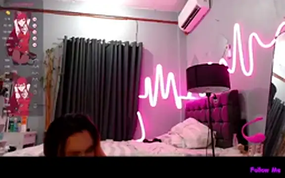 DivaMooree online show from November 15, 2025, 2:02 pm