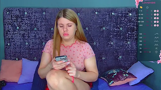 NoraBigAss online show from January 13, 2026, 1:55 am