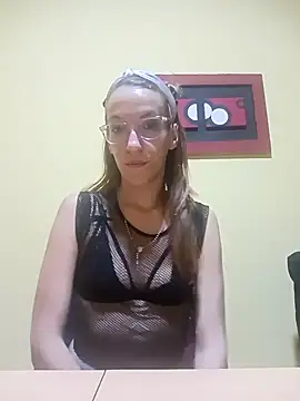 lolisex91 online show from April 15, 2026, 11:38 pm