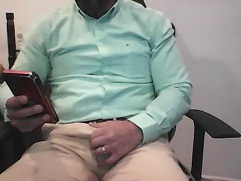 Kalel17073 online show from July 27, 2026, 7:10 pm