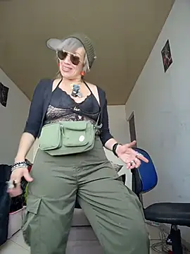 Snapshot of sexymarilyncolombia chatting on March 22, 2026, 2:20 pm sexymarilyncolombia online show from March 22, 2026, 2:20 pm