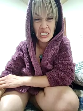 Snapshot of sexymarilyncolombia chatting on April 5, 2026, 1:14 am sexymarilyncolombia online show from April 5, 2026, 1:14 am