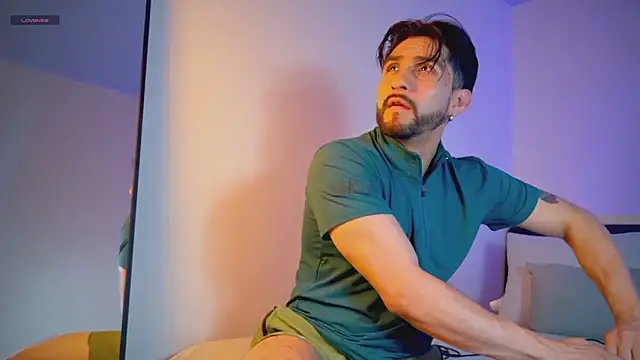 Snapshot of _DANTE_BIGASS chatting on November 5, 2025, 8:53 pm DANTE BIGASS online show from November 5, 2025, 8:53 pm