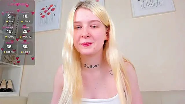 rosa mariposa  online show from February 27, 2025, 4:43 pm