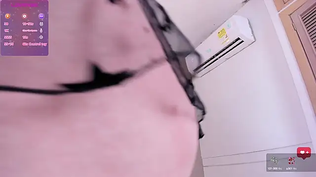 Charlotte93  online show from February 1, 2025, 2:34 pm