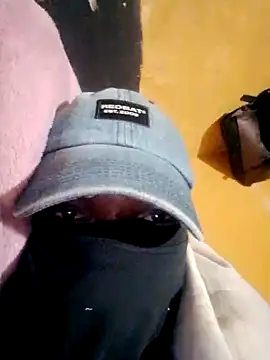 LULE37587001 online show from November 16, 2025, 8:47 pm