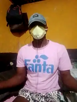 LULE37587001 online show from December 4, 2025, 7:00 pm