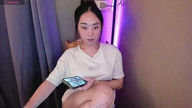 Snapshot of MissAyaCollins chatting on March 20, 2025, 1:48 pm MissAyaCollins online show from March 20, 2025, 1:48 pm