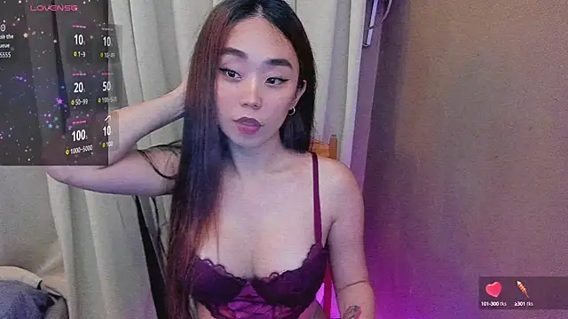 Snapshot of MissAyaCollins chatting on October 4, 2025, 9:07 am MissAyaCollins online show from October 4, 2025, 9:07 am