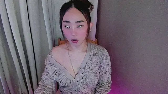 Snapshot of MissAyaCollins chatting on November 11, 2025, 3:06 am MissAyaCollins online show from November 11, 2025, 3:06 am