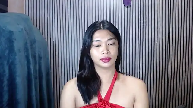 Snapshot of Maria-Moore chatting on October 12, 2025, 5:23 pm Maria-Moore online show from October 12, 2025, 5:23 pm