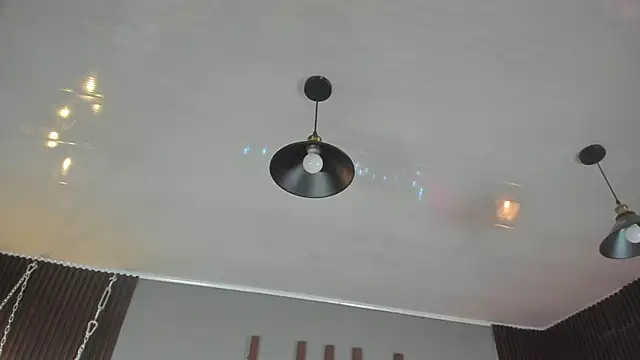 annie barozzi online show from November 29, 2025, 1:25 pm