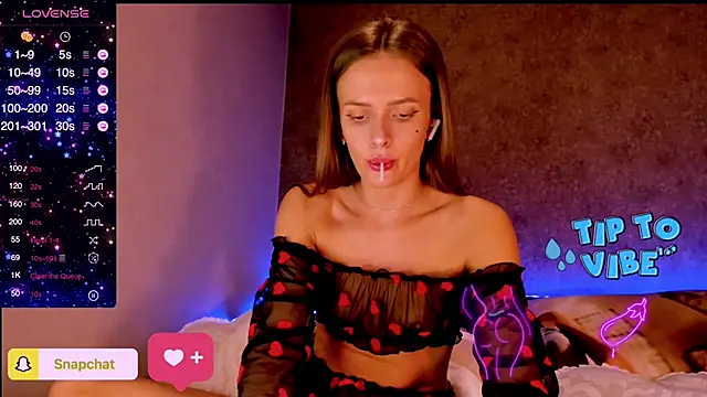 Snapshot of madina_taher chatting on February 28, 2025, 11:12 pm madina taher online show from February 28, 2025, 11:12 pm