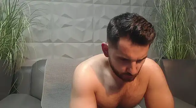 Antoniodiamond online show from February 19, 2025, 8:20 pm