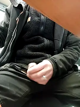 Snapshot of Xcoquinx chatting on March 27, 2026, 12:27 pm Xcoquinx online show from March 27, 2026, 12:27 pm