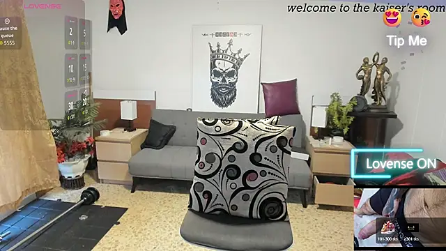 kaiser679  online show from April 12, 2026, 6:57 pm