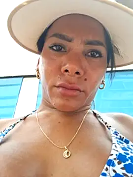 Doll Loren online show from January 12, 2026, 4:56 pm