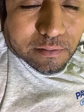 Snapshot of Emepe69 chatting on October 26, 2025, 5:13 am Emepe69 online show from October 26, 2025, 5:13 am