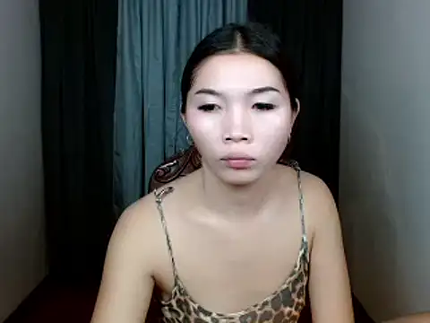 Snapshot of ursexy_allison69 chatting on May 30, 2026, 10:51 pm ursexy allison69 online show from May 30, 2026, 10:51 pm