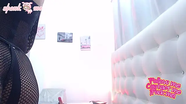 hornywife  online show from September 11, 2025, 5:35 pm