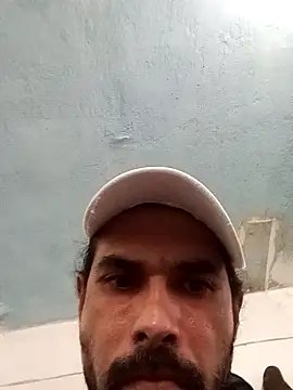 Tututu17xh online show from January 9, 2026, 9:38 pm