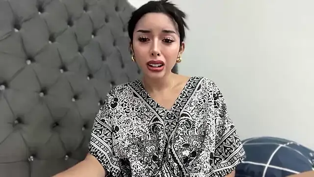 sassymarylou online show from October 2, 2025, 2:13 pm