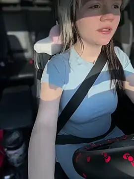 Cutiepiespanks online show from April 14, 2026, 9:54 pm