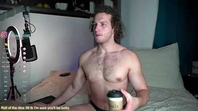 VIktorSecret online show from March 9, 2025, 12:42 pm