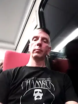 seelengleich online show from September 27, 2025, 6:24 pm